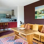 Eggerfeld Apartment Tux